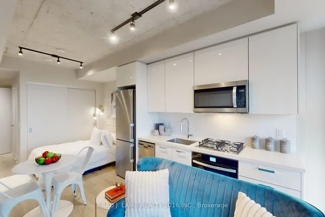 Additional image 12 of 195 McCaul St Unit 1014