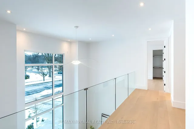 Additional image 21 of 2108 Devon Rd