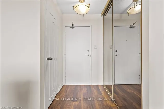 Additional image 6 of 500 GREEN Rd Unit 1414