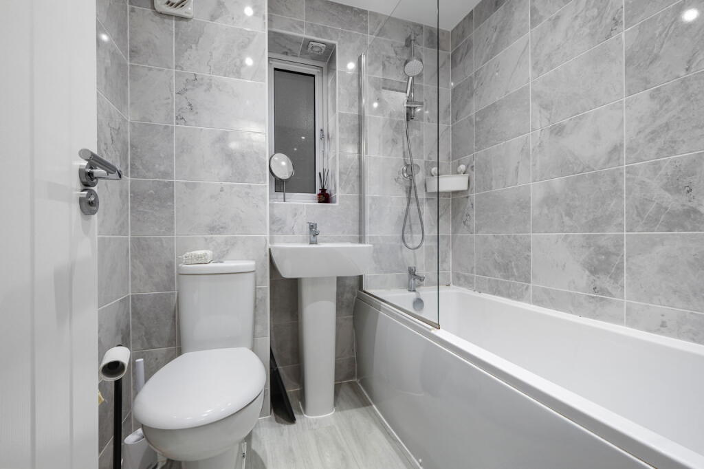 Additional image 10 of Handford Crescent, Shirley, B90 4FE