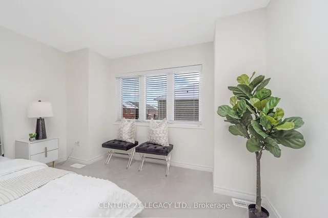 Additional image 36 of 932 Cherry Crt