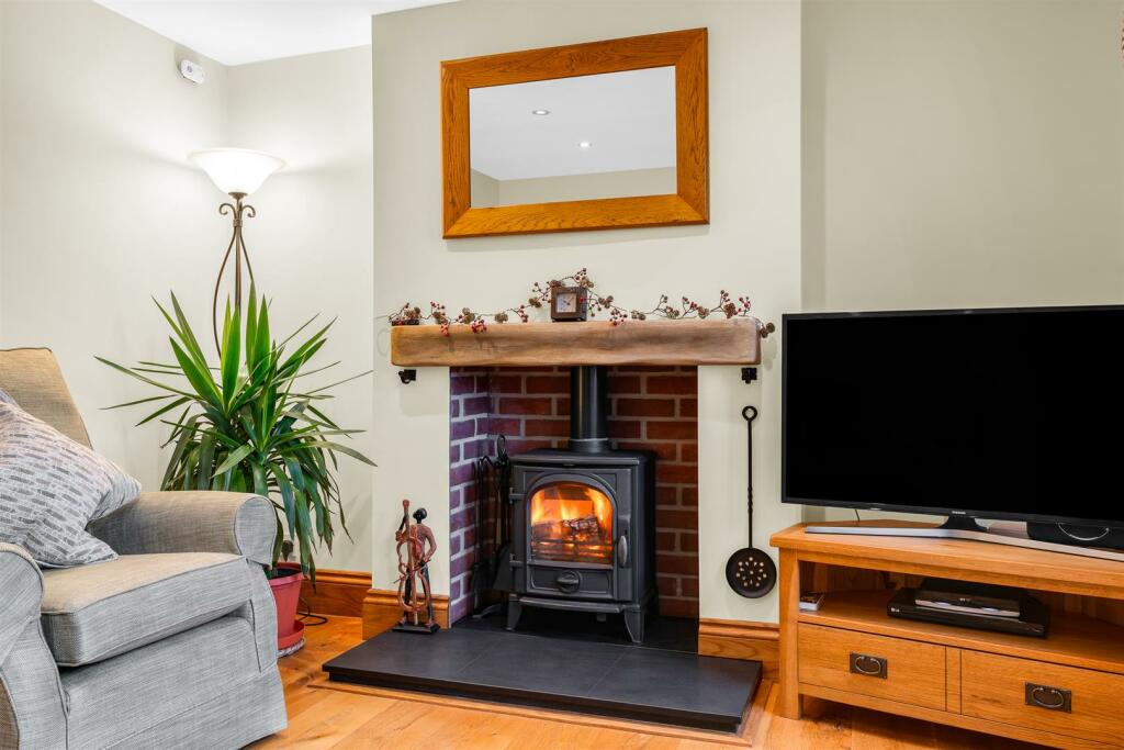 Additional image 8 of Tewin Hill, Tewin, Welwyn