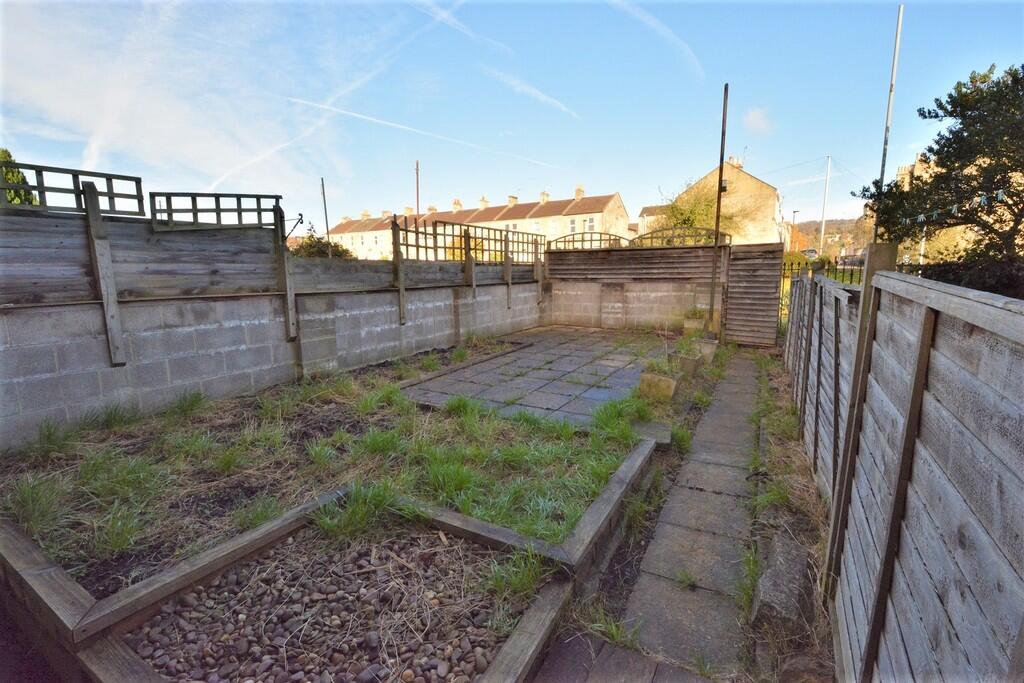 Additional image 10 of Triangle North, Bath - Suitable for x3 sharers