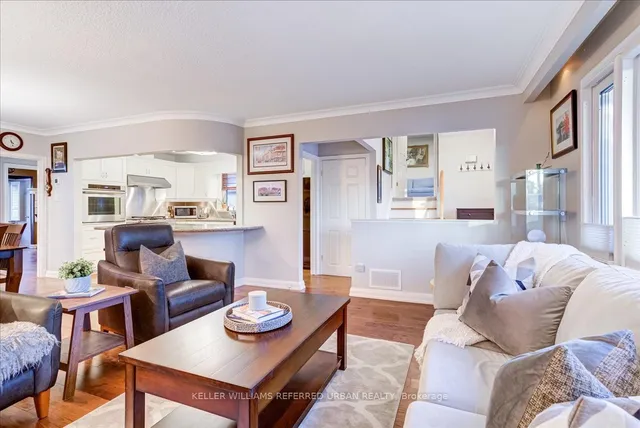 Additional image 16 of 284 Burnett Ave