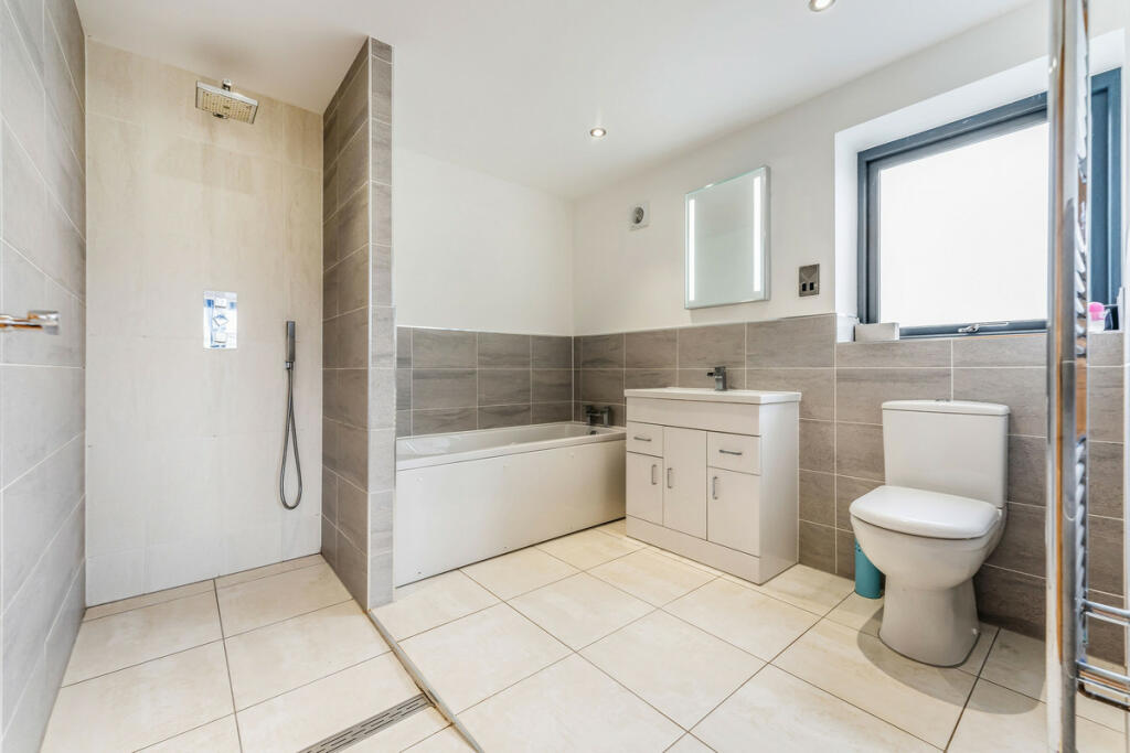 Additional image 11 of Fockbury Road Dodford Bromsgrove, Worcestershire, B61 9AW