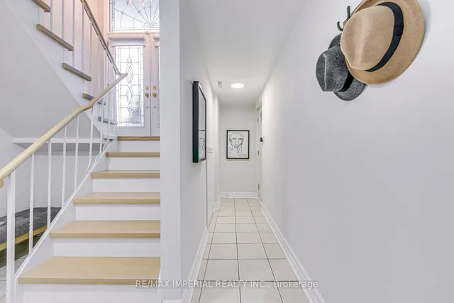 Additional image 31 of 1284 Falgarwood Dr