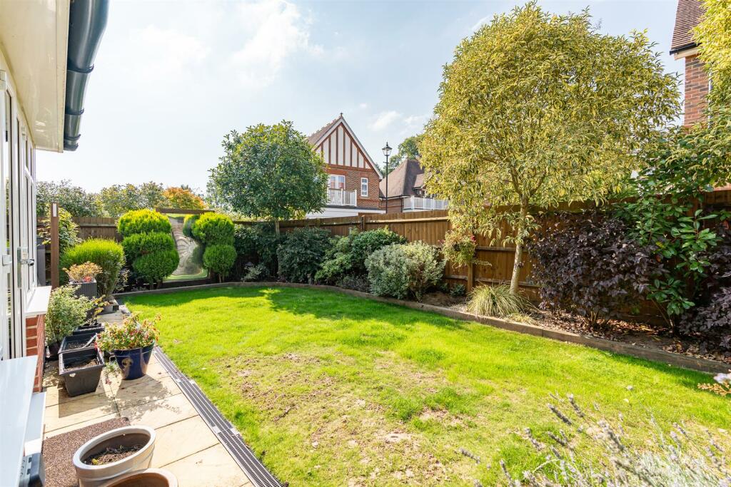 Additional image 25 of Butterwick Way, Welwyn