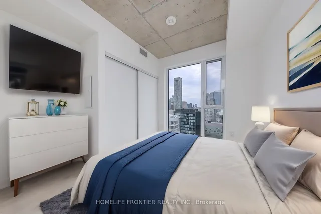 Additional image 38 of 65 Mutual St Unit 3004