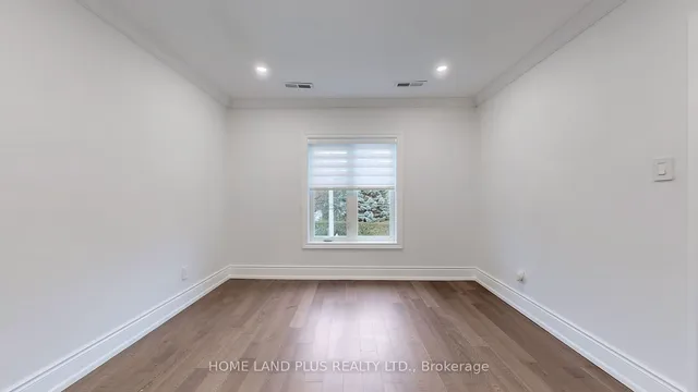 Additional image 27 of 85 Rochester Ave