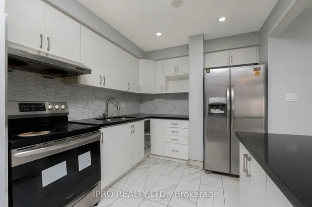 Additional image 10 of 3860 Morning Star Dr Unit 35