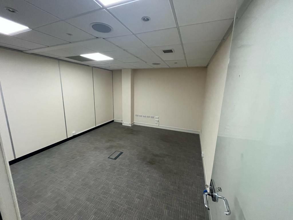 Additional image 3 of Floor 10, 144 High Street, West Bromwich, West Midlands, B70 6JJ