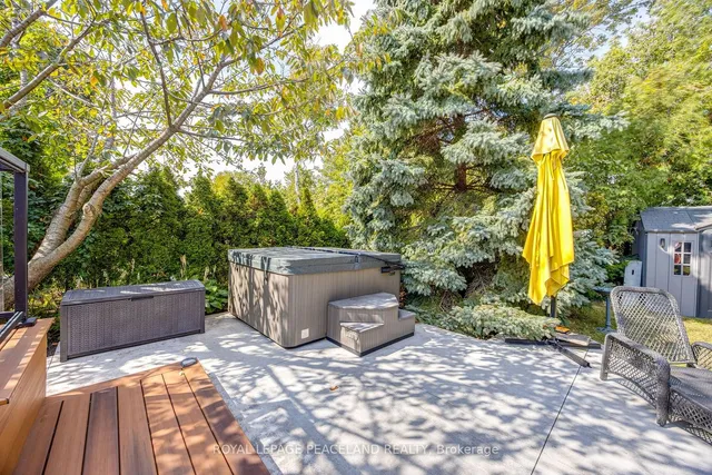 Additional image 32 of 38 Farmcrest Dr