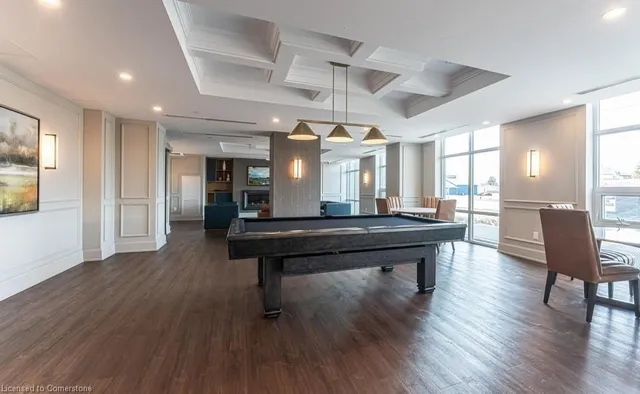 Additional image 17 of 450 Dundas St Unit 327