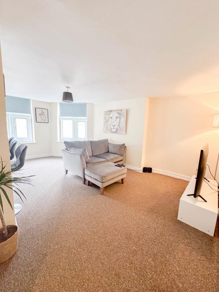 Additional image 9 of High Street, Shepton Mallet