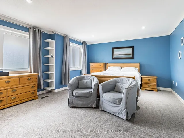 Additional image 22 of 1084 Holdsworth Cres