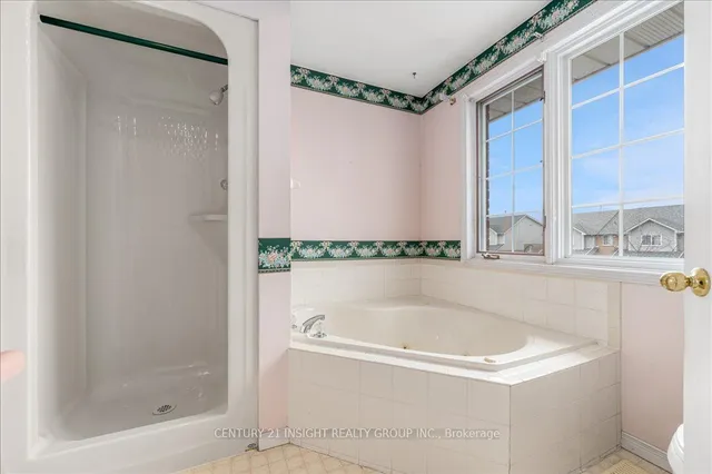 Additional image 17 of 84 Chelsea Cres