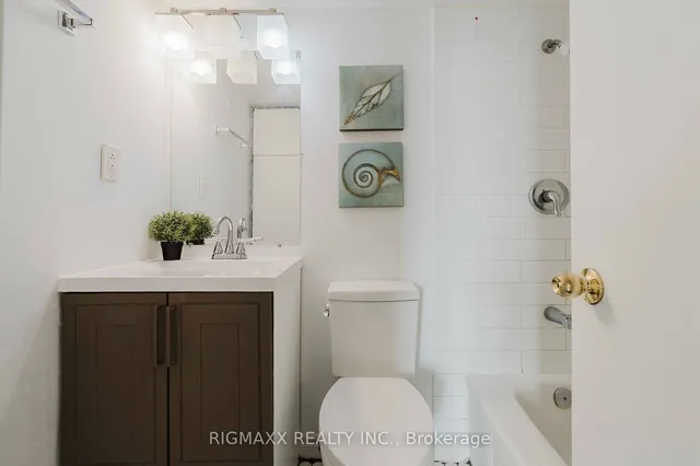 Additional image 29 of 121 TRUDELLE St Unit 1007