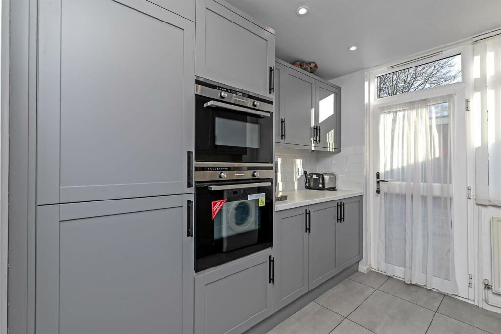Additional image 7 of Canberra Close, St Albans