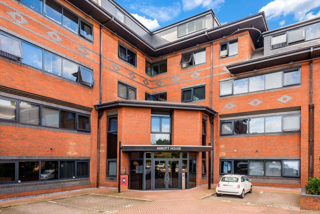 Additional image 23 of Everard Close, St. Albans, Hertfordshire, AL1