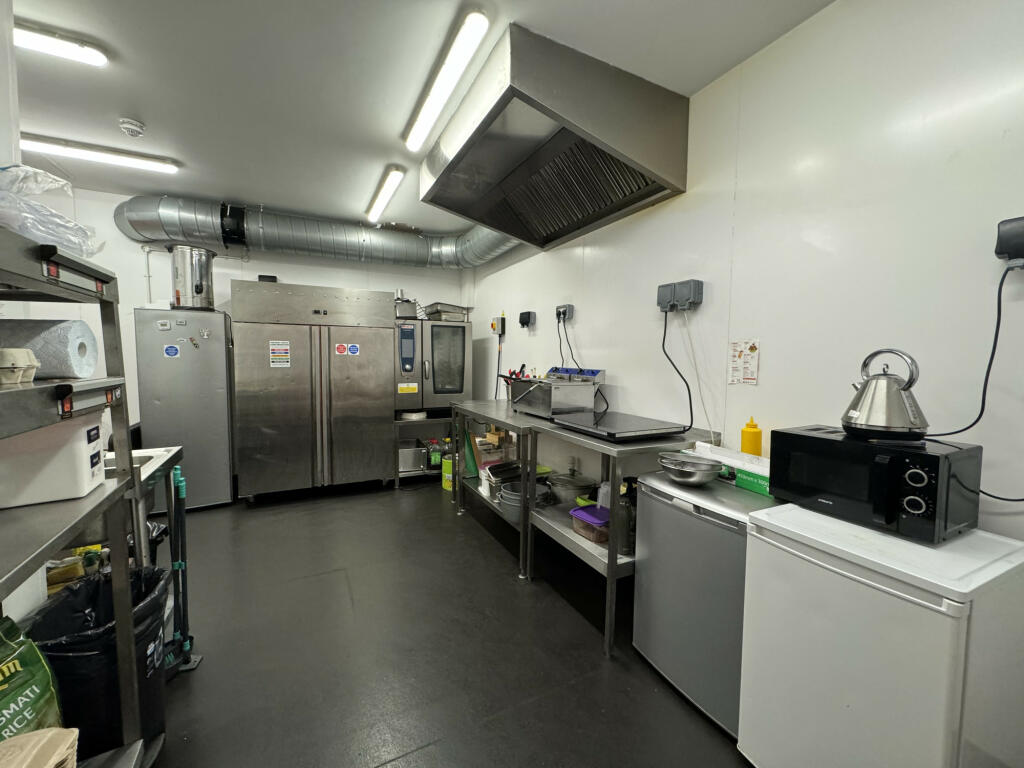 Additional image 5 of High Street, West Bromwich, West Midlands, B70