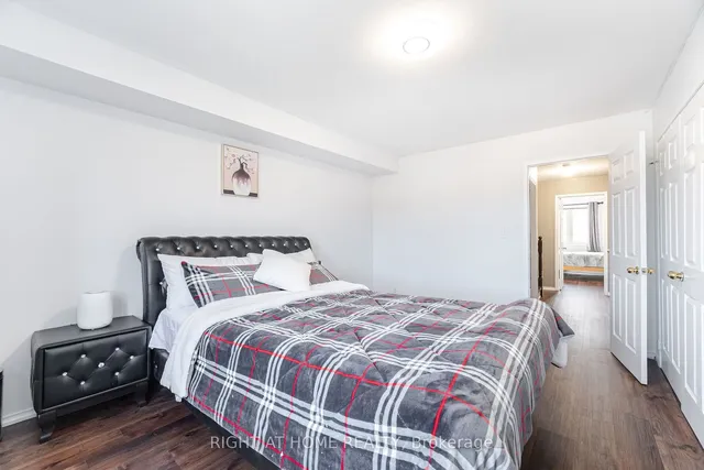 Additional image 22 of 2525 Gerrard St