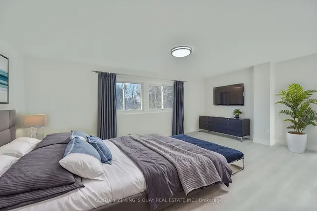 Additional image 12 of 47 Burnt Meadoway