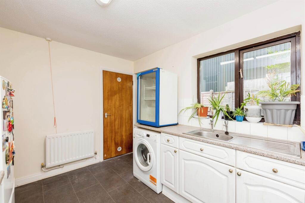 Additional image 6 of Goldieslie Close, Sutton Coldfield