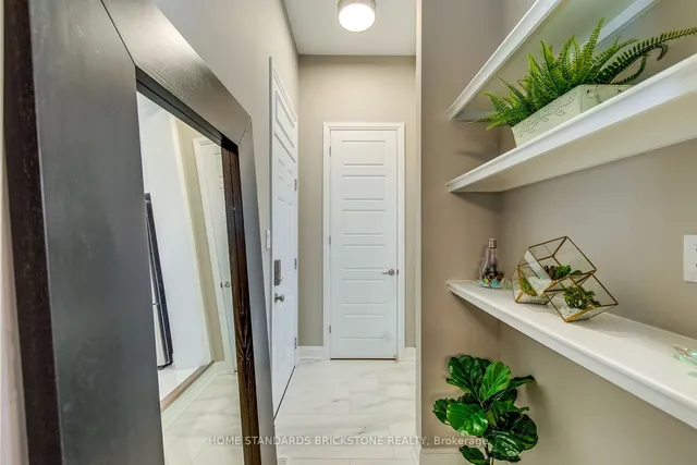 Additional image 22 of 1458 Everest Cres