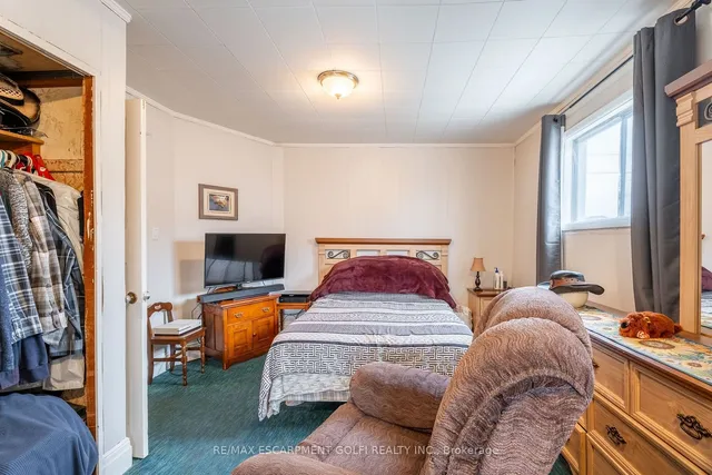 Additional image 26 of 214 Margaret Ave