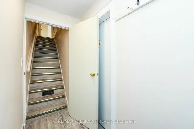 Additional image 23 of 23 Myrtle Ave