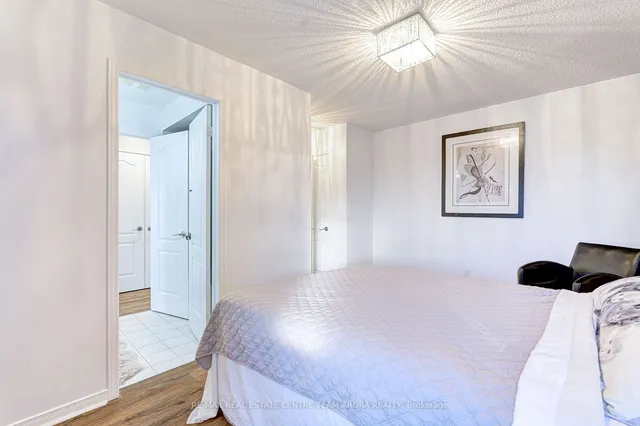 Additional image 22 of 15 Roundstone Dr