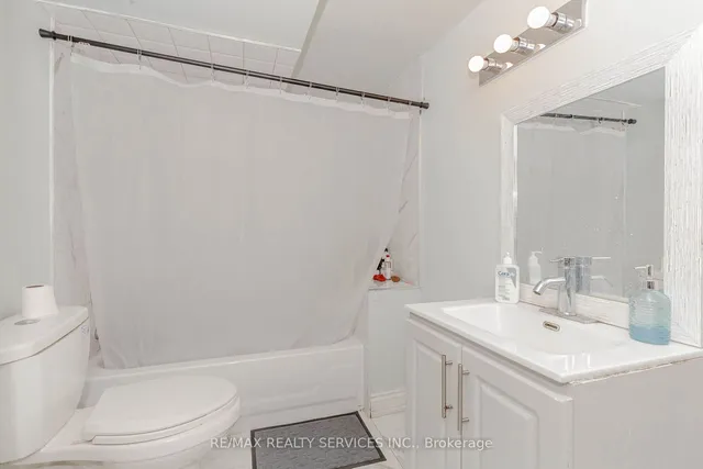 Additional image 33 of 13 Greenbush Crt