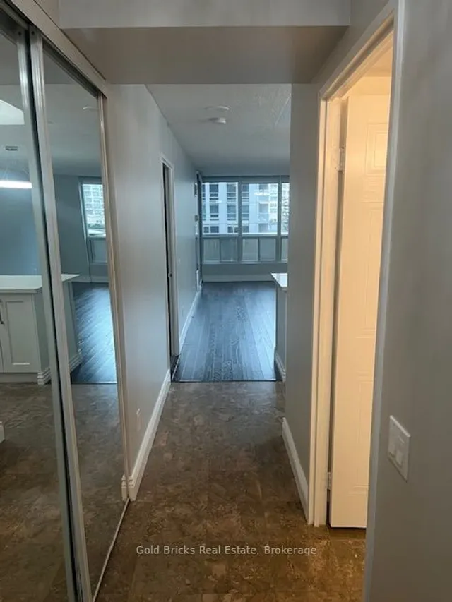 Additional image 10 of 750 Bay St Unit 610