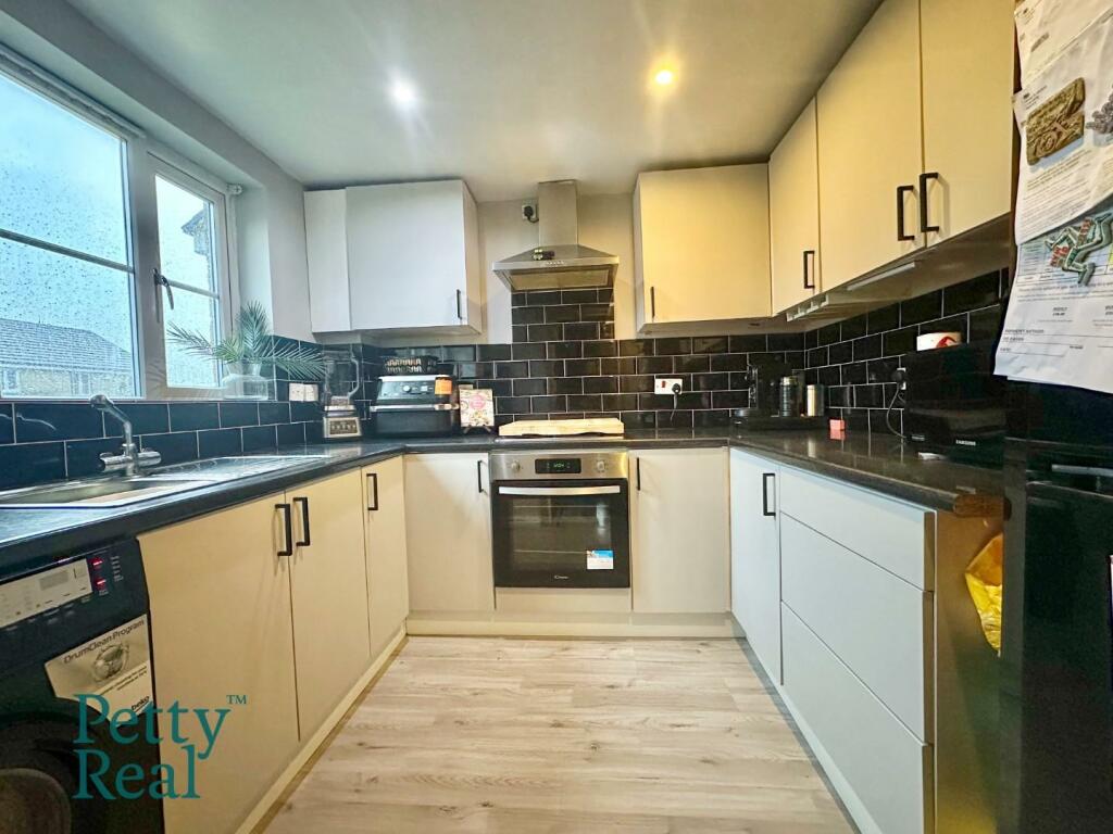 Additional image 3 of Beacon Close, Colne