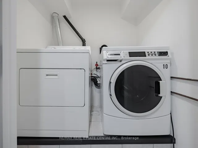 Additional image 29 of 28 Huntley Crt