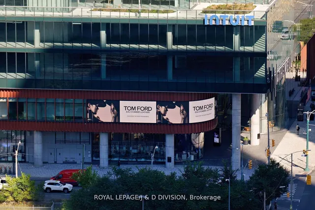 Additional image 26 of 35 Mariner Terr Unit 3702