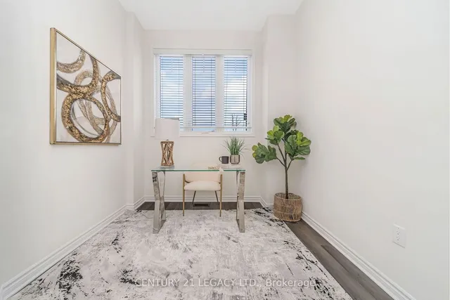 Additional image 6 of 932 Cherry Crt