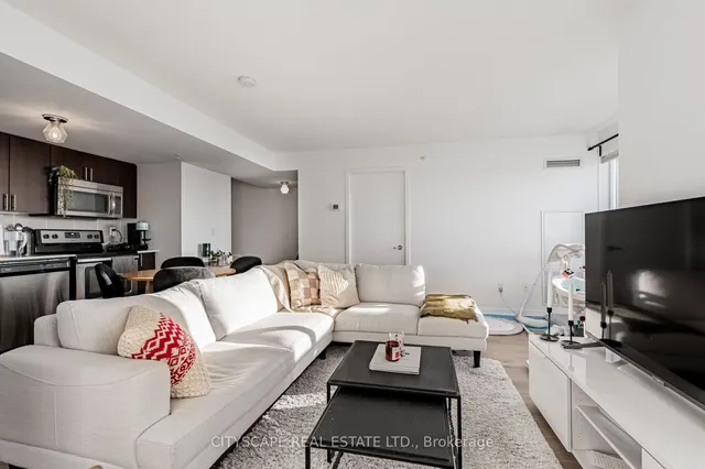 Additional image 11 of 1410 Dupont St Unit 2206