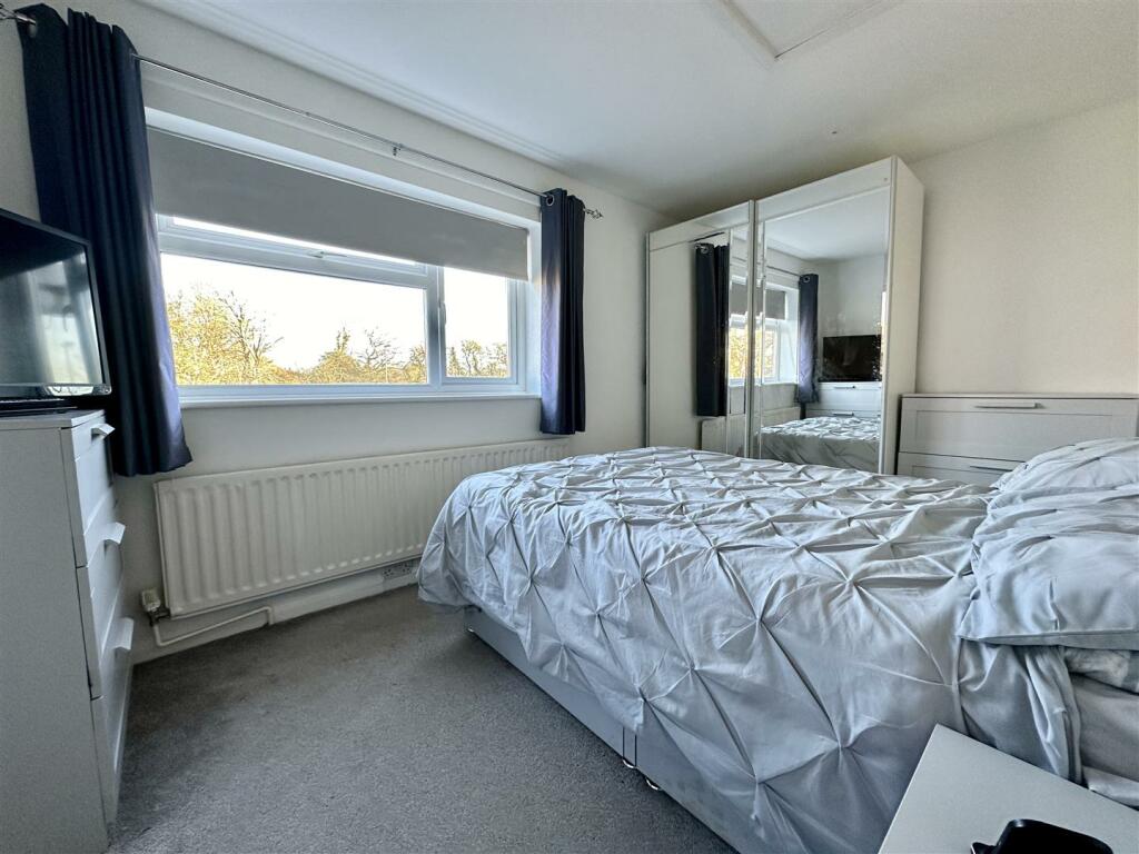 Additional image 20 of Fairwater Crescent, Alcester