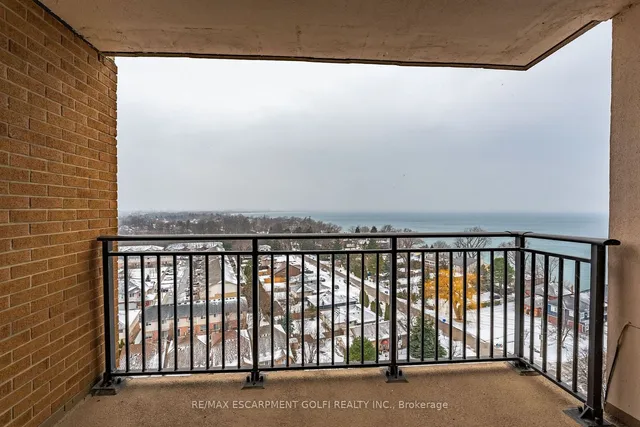 Additional image 25 of 500 Green Rd Unit 1415