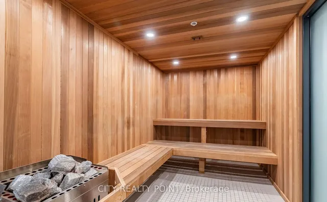 Additional image 21 of 3200 Dakota Common Unit B612