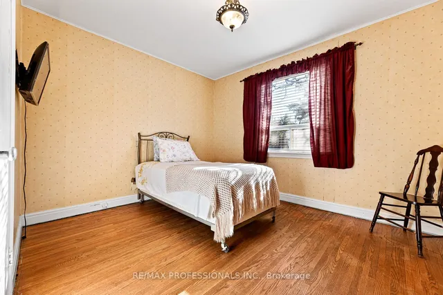 Additional image 17 of 138 Perry Cres