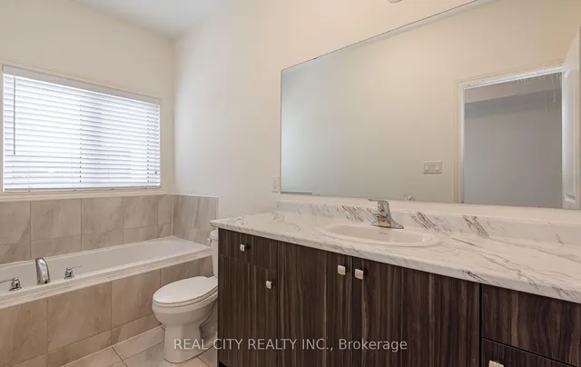 Additional image 23 of 10 Donald Ficht Cres