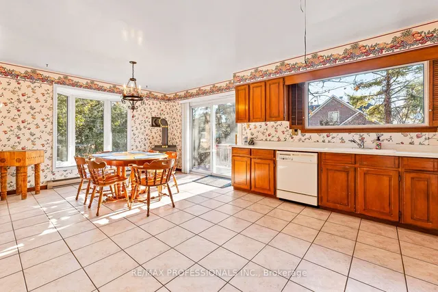 Additional image 13 of 138 Perry Cres