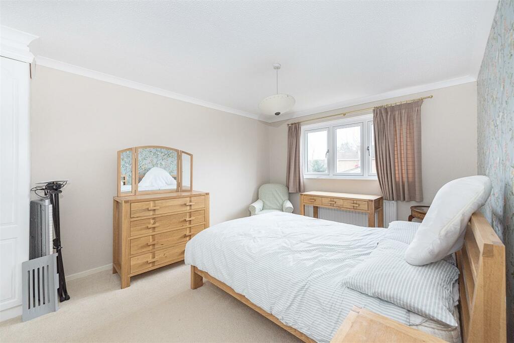 Additional image 7 of Alzey Gardens, Harpenden