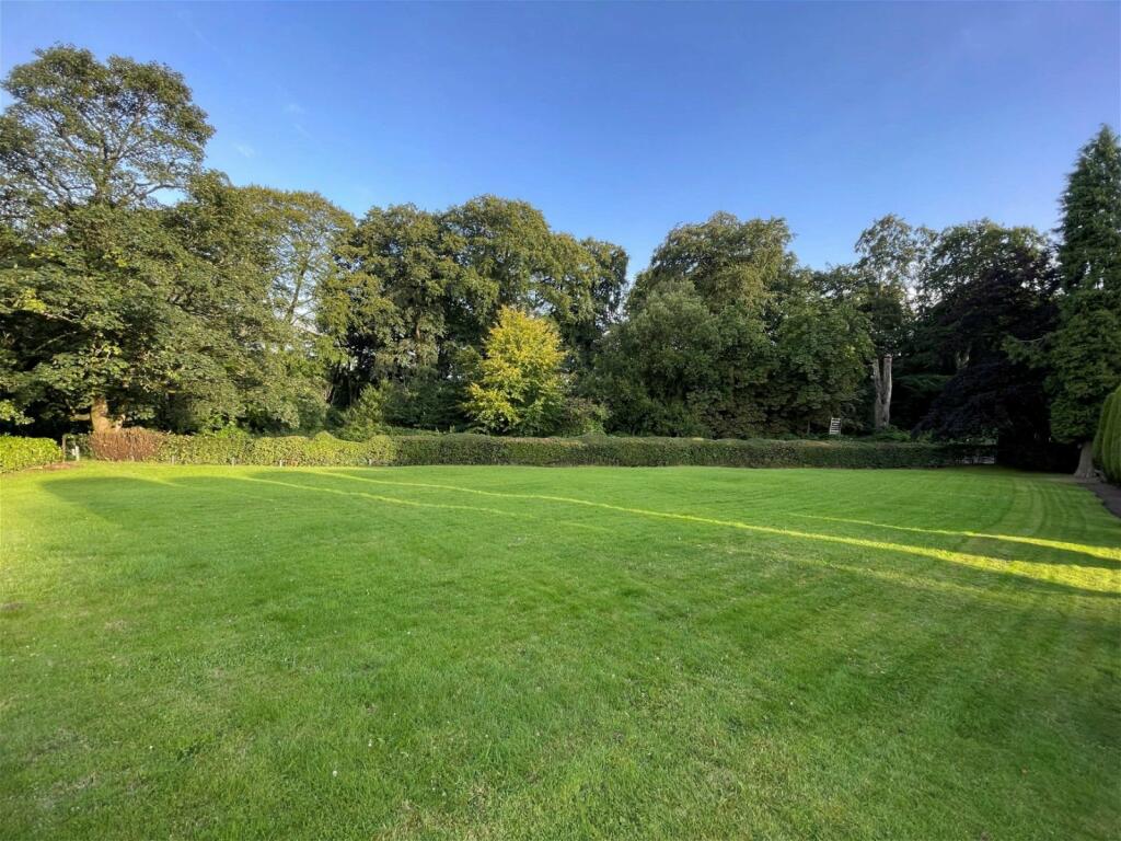 Additional image 17 of The Tree Tops, 2 Warren Lane, Lickey, B45 8ER