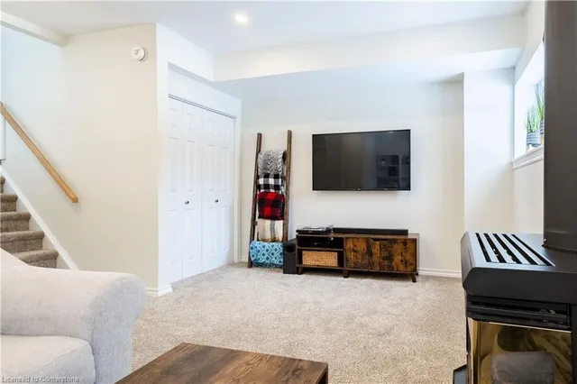 Additional image 30 of 72 Athenia Dr