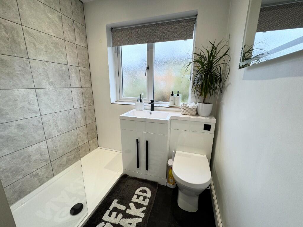 Additional image 16 of Dordon Close, B90