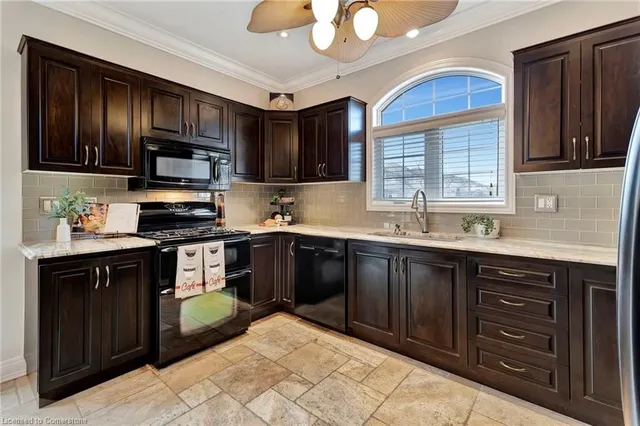 Additional image 11 of 19 Watershore Dr