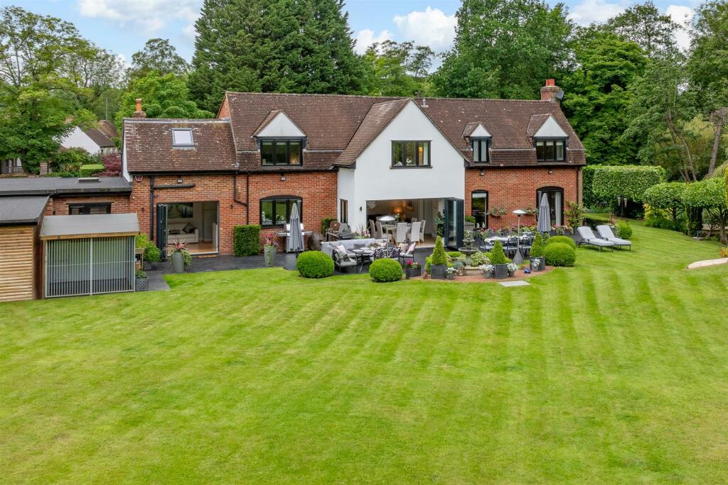 Additional image 37 of Hertford Road, Welwyn